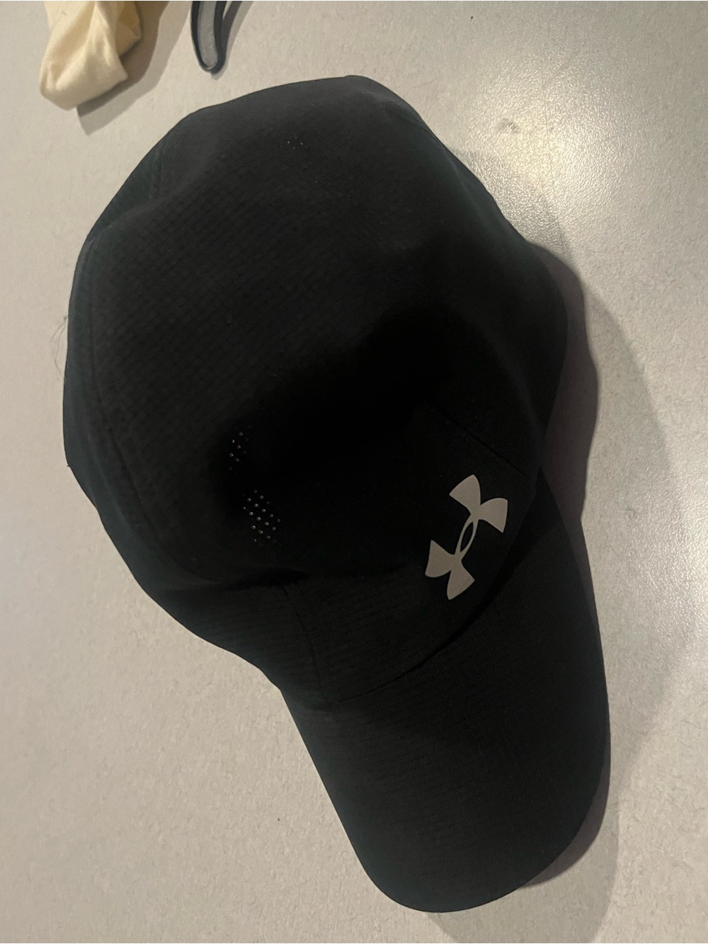 Under Armour Running Hat with Logo